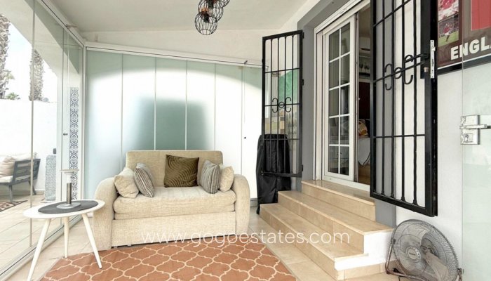 Te koop - Huis - Vrijstaande Villa - Orihuela - Villamartin