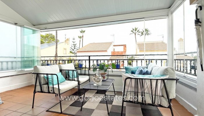 Te koop - Huis - Vrijstaande Villa - Orihuela - Villamartin