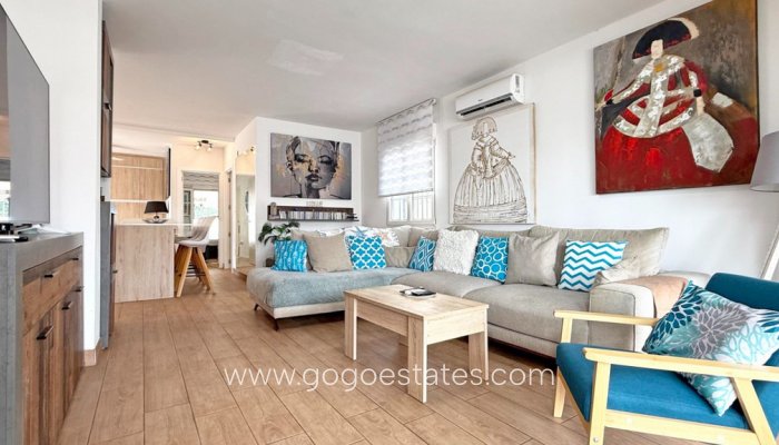 Te koop - Huis - Vrijstaande Villa - Orihuela - Villamartin