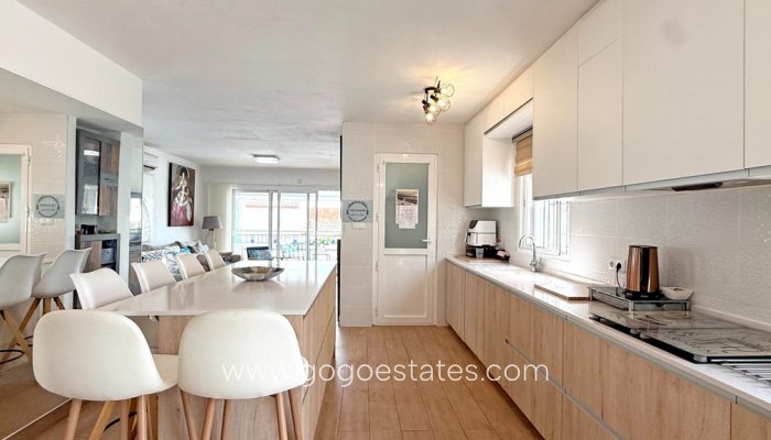 Te koop - Huis - Vrijstaande Villa - Orihuela - Villamartin