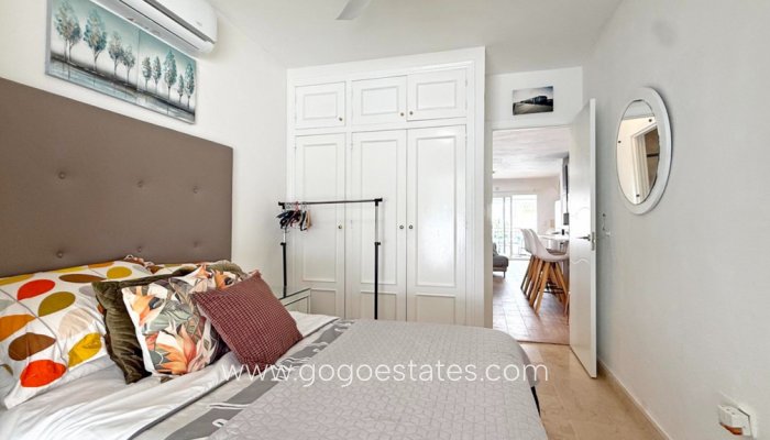 Te koop - Huis - Vrijstaande Villa - Orihuela - Villamartin