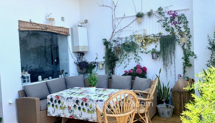 Te koop - Huis - Stadswoning - Benitachell - Benitachell Centro