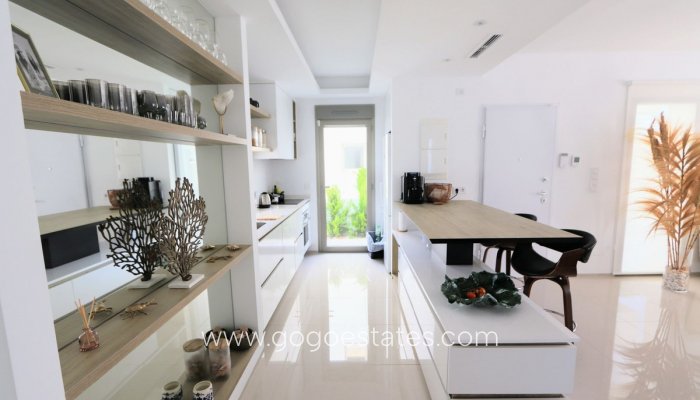 Te koop - Huis - Vrijstaande Villa - Los Alcazares - Los Alcazares Centro