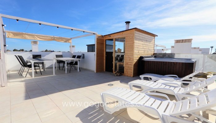 Te koop - Huis - Vrijstaande Villa - Los Alcazares - Los Alcazares Centro