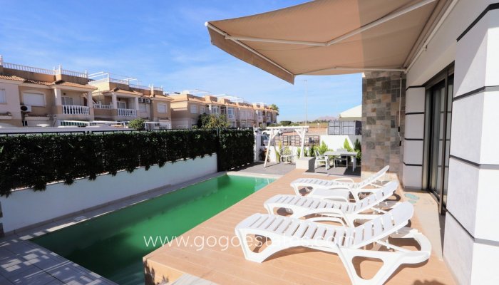 Te koop - Huis - Vrijstaande Villa - Los Alcazares - Los Alcazares Centro