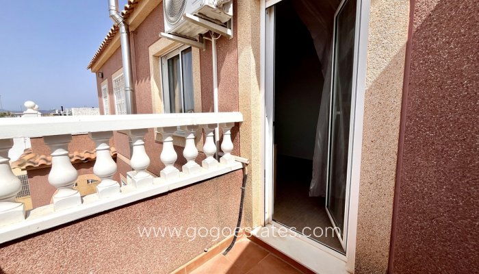 Te koop - Huis - Stadswoning - Murcia - Avileses