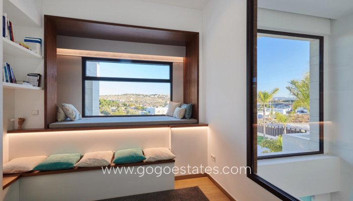 Te koop - Huis - Vrijstaande Villa - Molina De Segura - Molina de Segura Centro