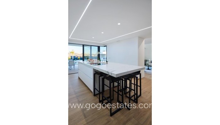 Te koop - Huis - Vrijstaande Villa - Molina De Segura - Molina de Segura Centro