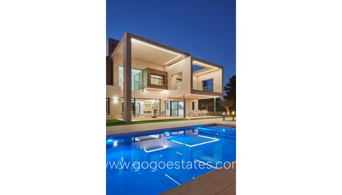 Te koop - Huis - Vrijstaande Villa - Molina De Segura - Molina de Segura Centro