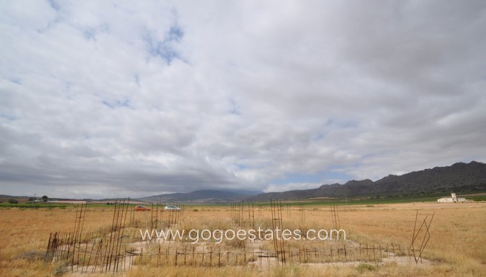 Te koop - Perceel - Land - Yecla - Yecla Centro