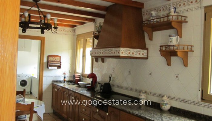 Resale - House - Detached Villa - Yecla - Yecla Centro