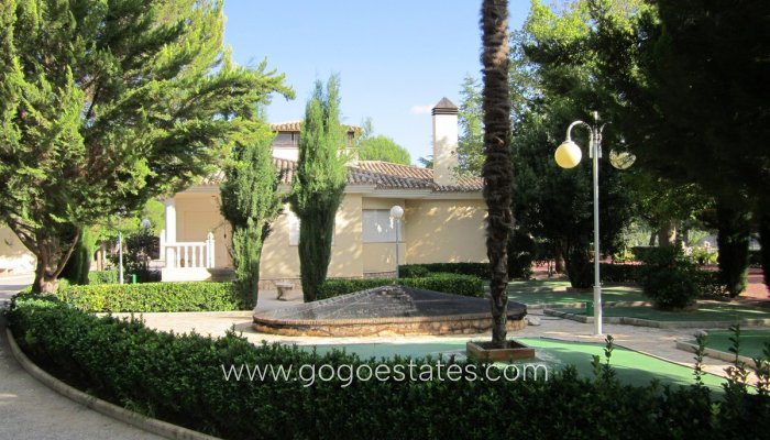 Te koop - Huis - Vrijstaande Villa - Yecla - Yecla Centro