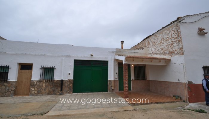 Te koop - Huis - Vrijstaande Villa - Yecla - Yecla Centro