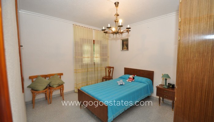 Te koop - Huis - Vrijstaande Villa - Yecla - Yecla Centro