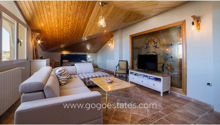 Resale - House - Detached Villa - Yecla - Yecla Centro