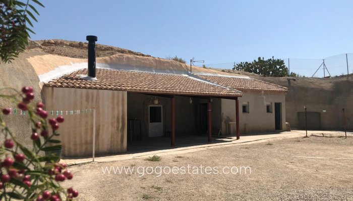 Te koop - Huis - Grotwoning - Murcia - Abanilla Centro