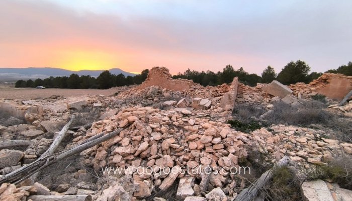 Te koop - Perceel - Land - Yecla - Yecla Centro