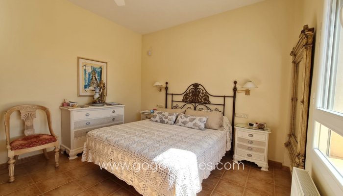 Te koop - Huis - Vrijstaande Villa - Yecla - Yecla Centro