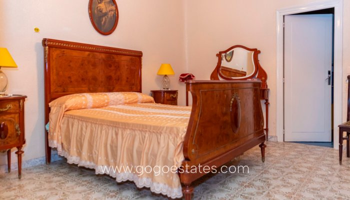 Te koop - Huis - Vrijstaande Villa - Yecla - Yecla Centro