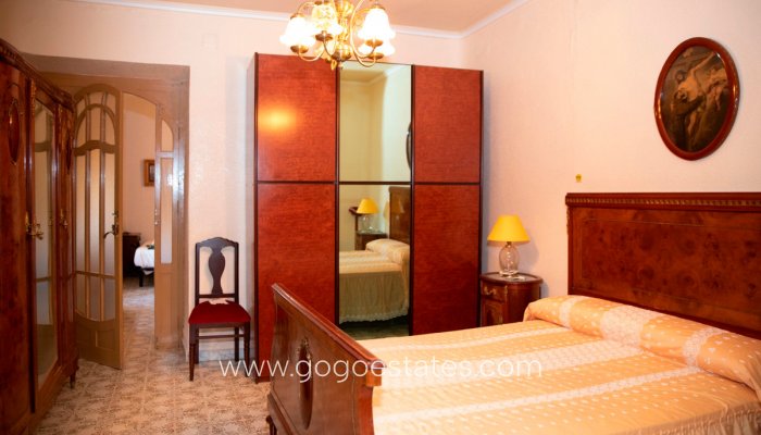 Te koop - Huis - Vrijstaande Villa - Yecla - Yecla Centro