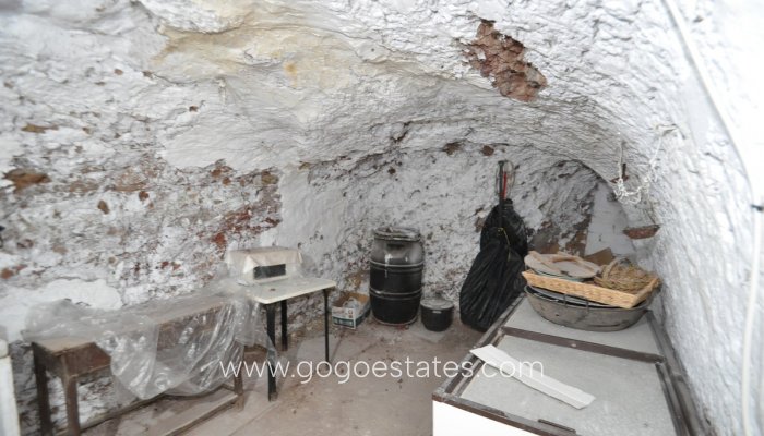 Te koop - Huis - Grotwoning - Jumilla - La Zarza