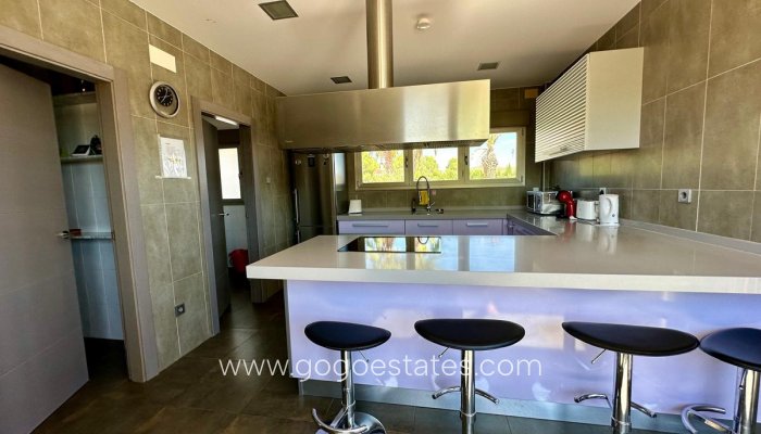 Venta - Casa - Chalet Independiente - Yecla - Yecla Centro