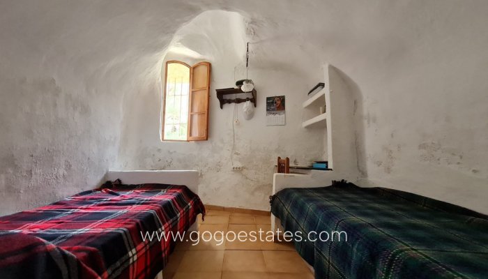 Te koop - Huis - Grotwoning - Murcia - Abanilla Centro