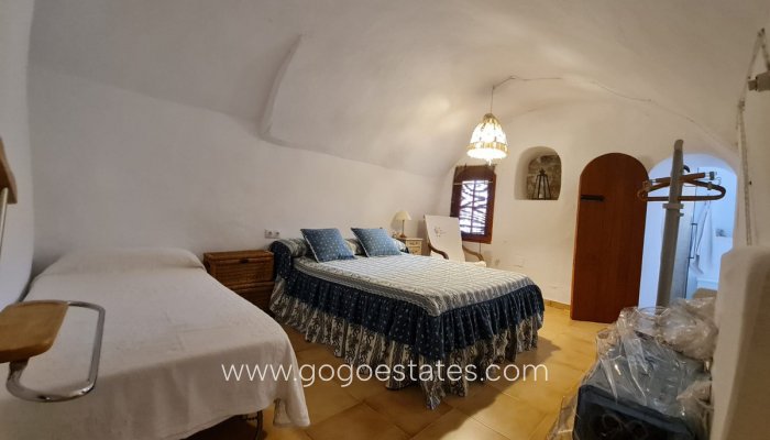 Te koop - Huis - Grotwoning - Murcia - Abanilla Centro