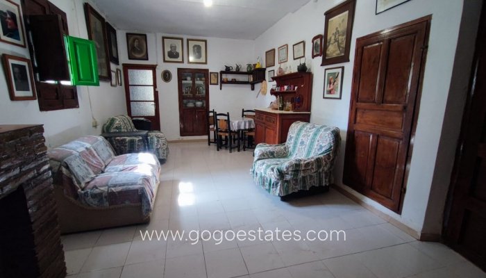 Te koop - Huis - Finca - Cortijo - Yecla - Yecla Centro