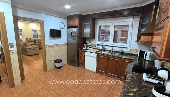 Te koop - Huis - Vrijstaande Villa - Yecla - Yecla Centro