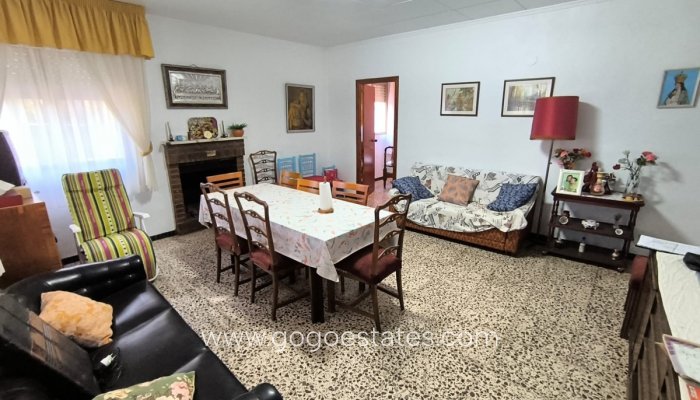 Te koop - Huis - Vrijstaande Villa - Yecla - Yecla Centro