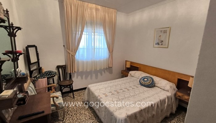 Te koop - Huis - Vrijstaande Villa - Yecla - Yecla Centro