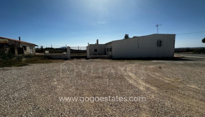 Te koop - Commercieel - Overig - Calasparra - Caravaca de la Cruz Centro