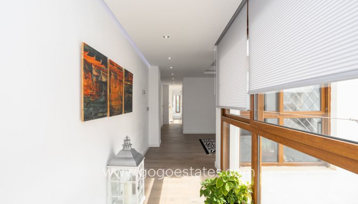 Te koop - Huis - Vrijstaande Villa - Los Alcazares - Los Alcazares Centro