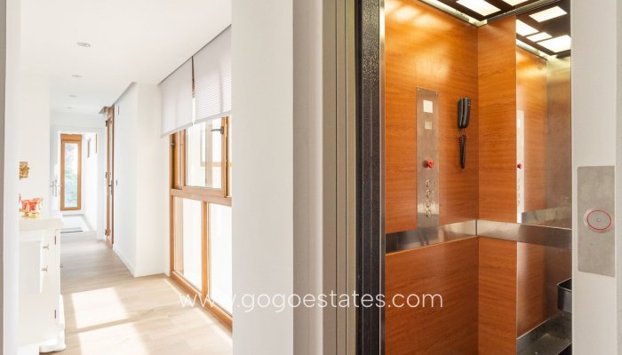 Te koop - Huis - Vrijstaande Villa - Los Alcazares - Los Alcazares Centro