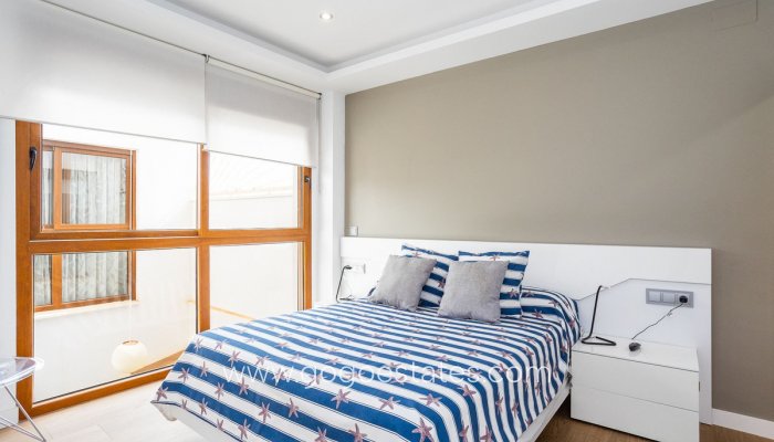 Te koop - Huis - Vrijstaande Villa - Los Alcazares - Los Alcazares Centro