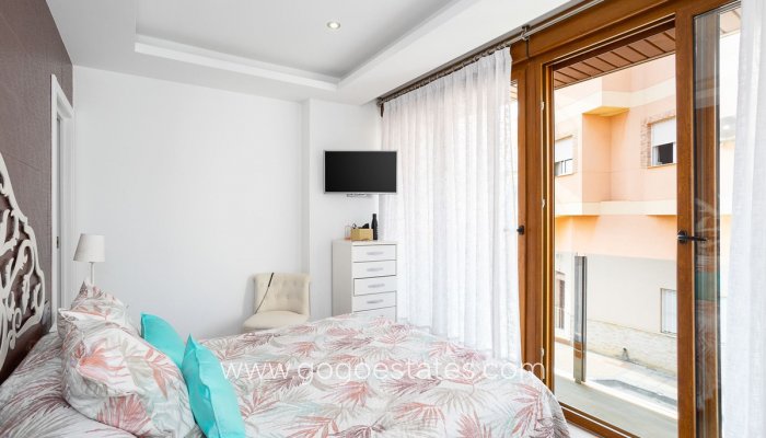 Te koop - Huis - Vrijstaande Villa - Los Alcazares - Los Alcazares Centro