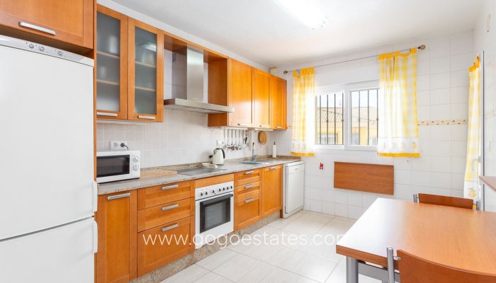 Te koop - Huis - Stadswoning - Murcia - La Puebla