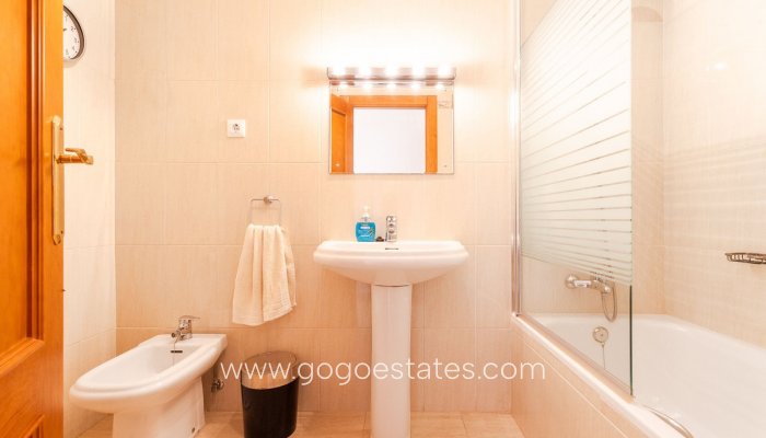 Te koop - Huis - Stadswoning - Murcia - La Puebla