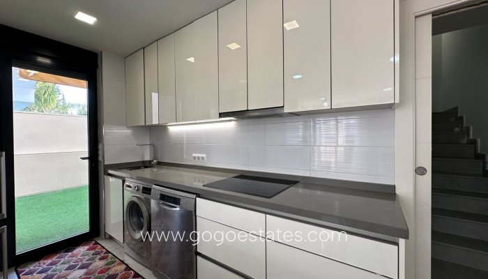 Te koop - Huis - Vrijstaande Villa - San Pedro Del Pinatar - San Pedro del Pinatar Centro