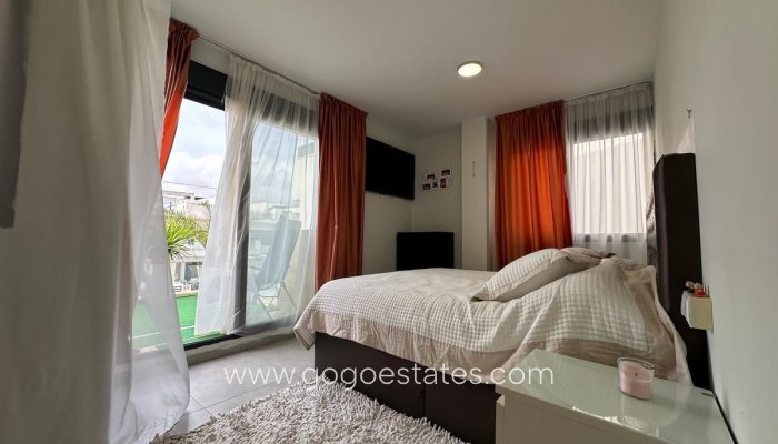 Te koop - Huis - Vrijstaande Villa - San Pedro Del Pinatar - San Pedro del Pinatar Centro