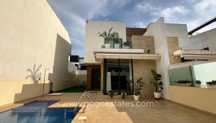 Te koop - Huis - Vrijstaande Villa - San Pedro Del Pinatar - San Pedro del Pinatar Centro