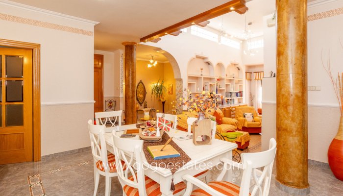 Te koop - Huis - Vrijstaande Villa - La Union - La Union Centro