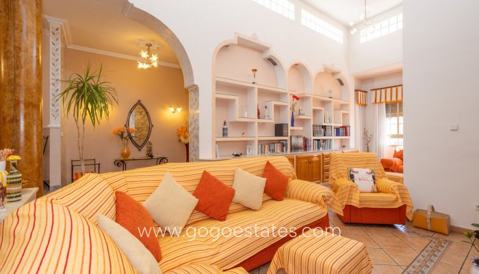 Te koop - Huis - Vrijstaande Villa - La Union - La Union Centro