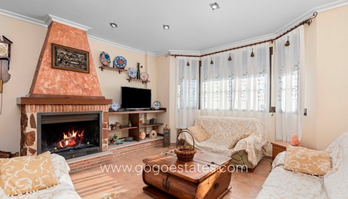 Te koop - Huis - Finca - Cortijo - Beniel - Beniel Centro