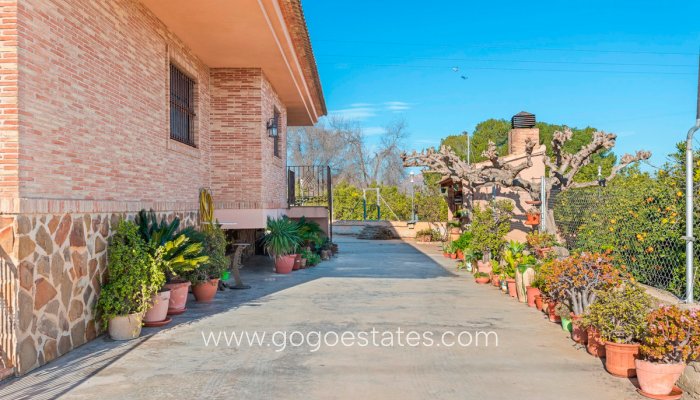 Te koop - Huis - Finca - Cortijo - Beniel - Beniel Centro