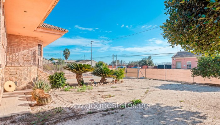 Te koop - Huis - Finca - Cortijo - Beniel - Beniel Centro