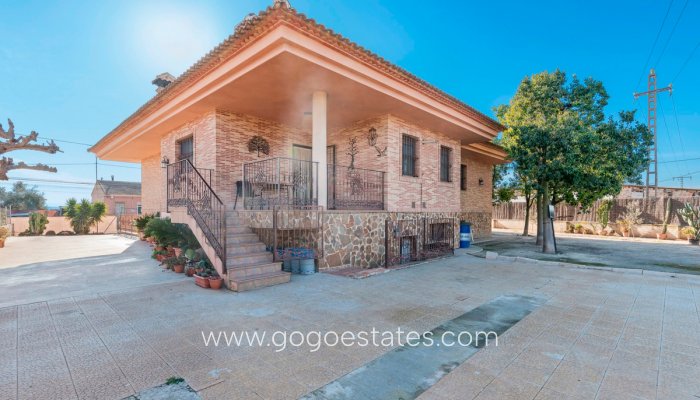 Te koop - Huis - Finca - Cortijo - Beniel - Beniel Centro