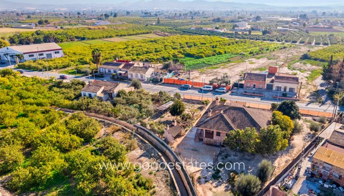 Te koop - Huis - Finca - Cortijo - Beniel - Beniel Centro