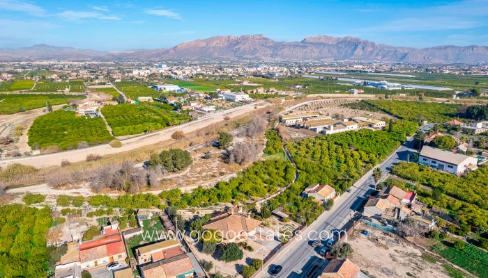 Te koop - Huis - Finca - Cortijo - Beniel - Beniel Centro